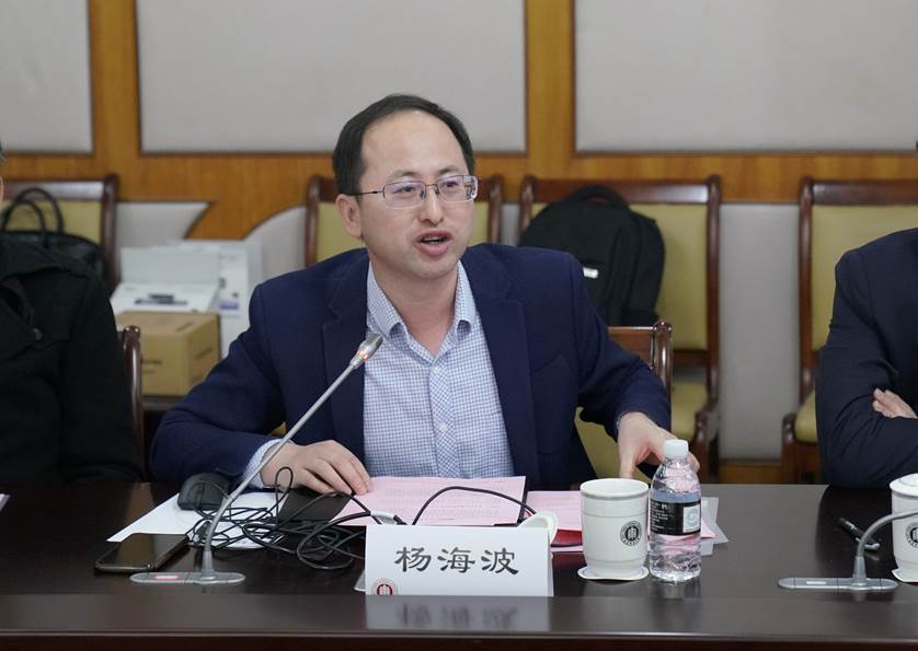 һȺ����������ǰ

�������Զ�����